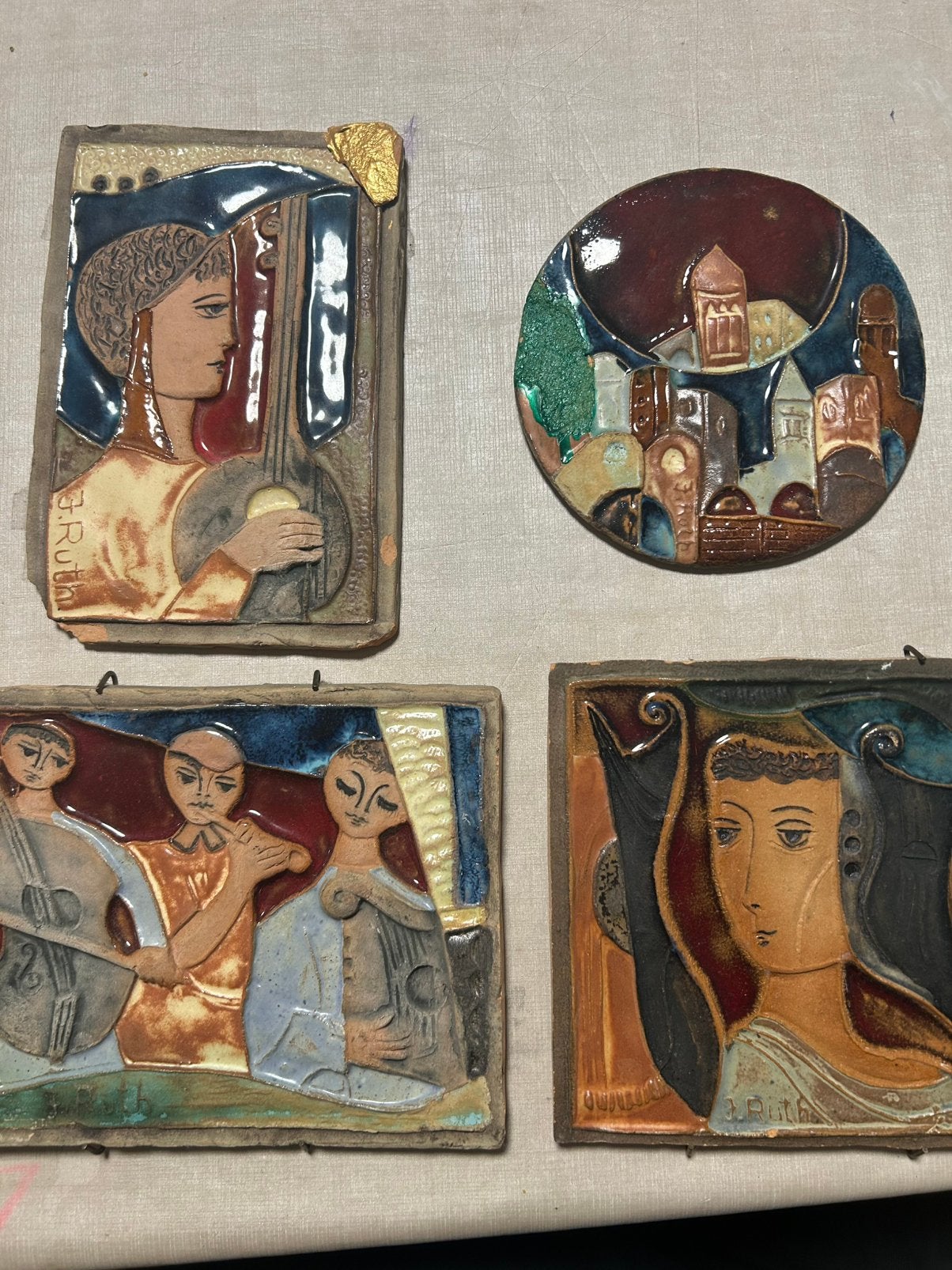 Lot de 4 bas-reliefs en céramique–Ruth Faktorowicz – Vintage, Enlèvement ou Envoi, Utilisé