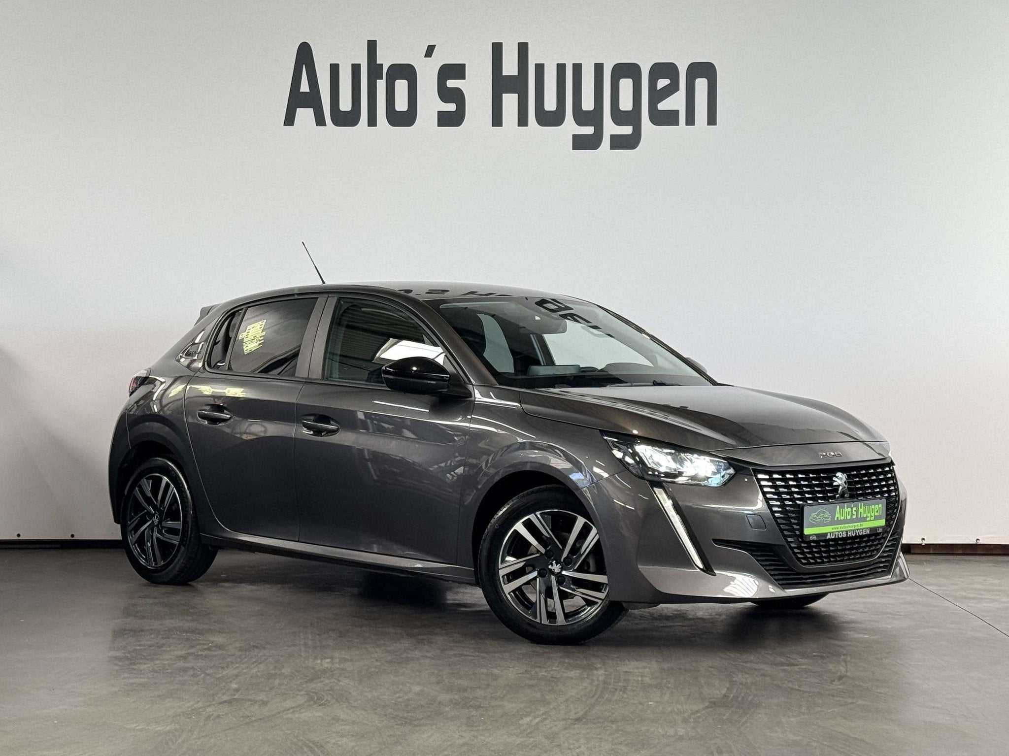 Peugeot 208 1.2i PureTech Style (bj 2023), Stof, 1199 cc, https://public.car-pass.be/vhr/320b3b5e-a816-4e80-84c4-f92136ecb19f