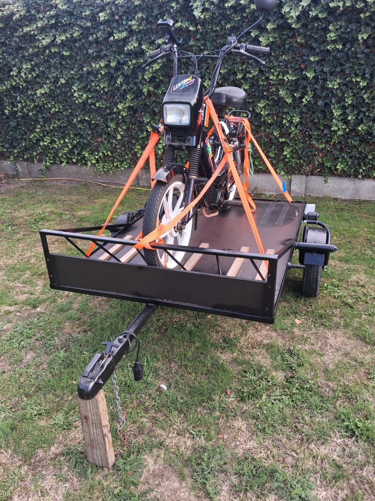 aanhangwagen voor bromfietsen of scooters, Fietsen en Brommers, Ophalen
