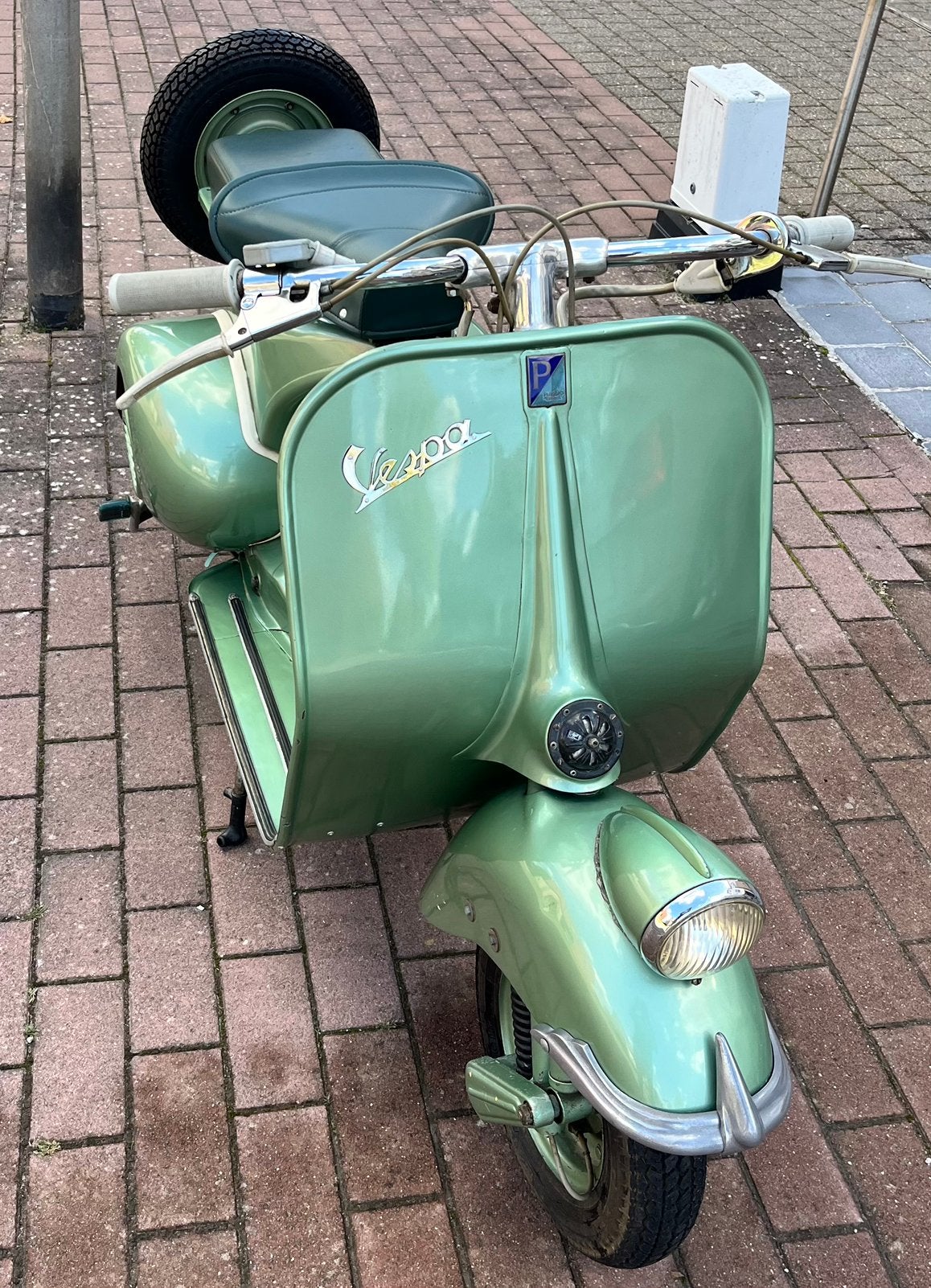 Vespa V31T Faro Basso uit 1951, Particulier