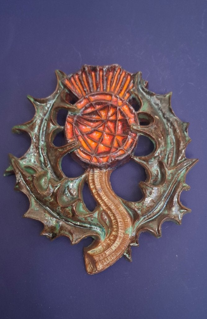 Handgemaakte keramische wandplak - wandobject Schotse distel, Ophalen of Verzenden