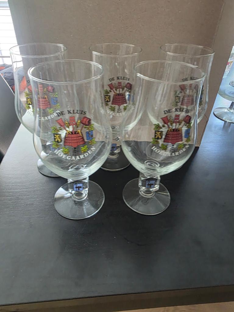 5 speciale glazen hoegaarden de kluis, Verzamelen, Ophalen