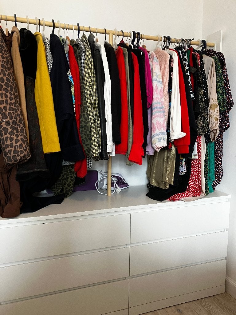 Commode Malm Ikea avec structure penderie, Maison & Meubles, 25 à 50 cm, 5 tiroirs ou plus, 150 à 200 cm, Utilisé