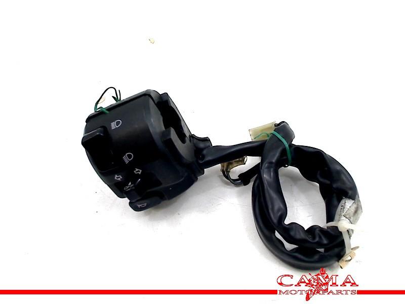 COMMUTATEUR GAUCHE Yamaha YZF R1 2002-2003 (YZF-R1 5PW), Dhr. S. di Majo, Utilisé, Info@cama-motorparts.nl, P.J. Troelstraweg 8 8
3144 CX  MAASSLUIS, NL