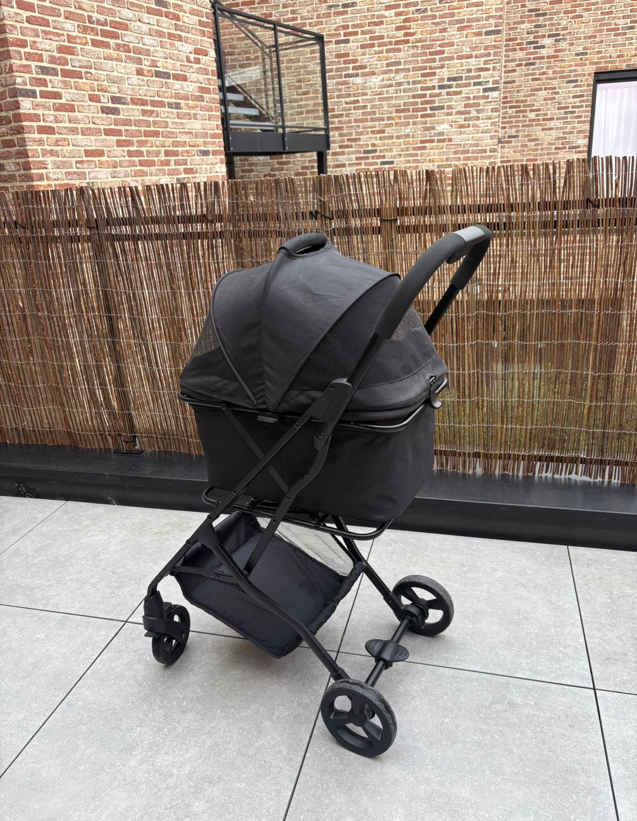 Honden/katten buggy wandelwagen, Ophalen, Zo goed als nieuw