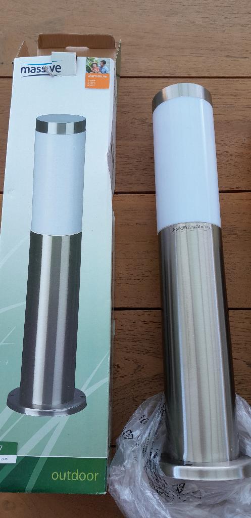 1 nieuwe aluminium tuinlamp, Tuin en Terras, Ophalen, Staande lamp, Waterbestendig, Nieuw