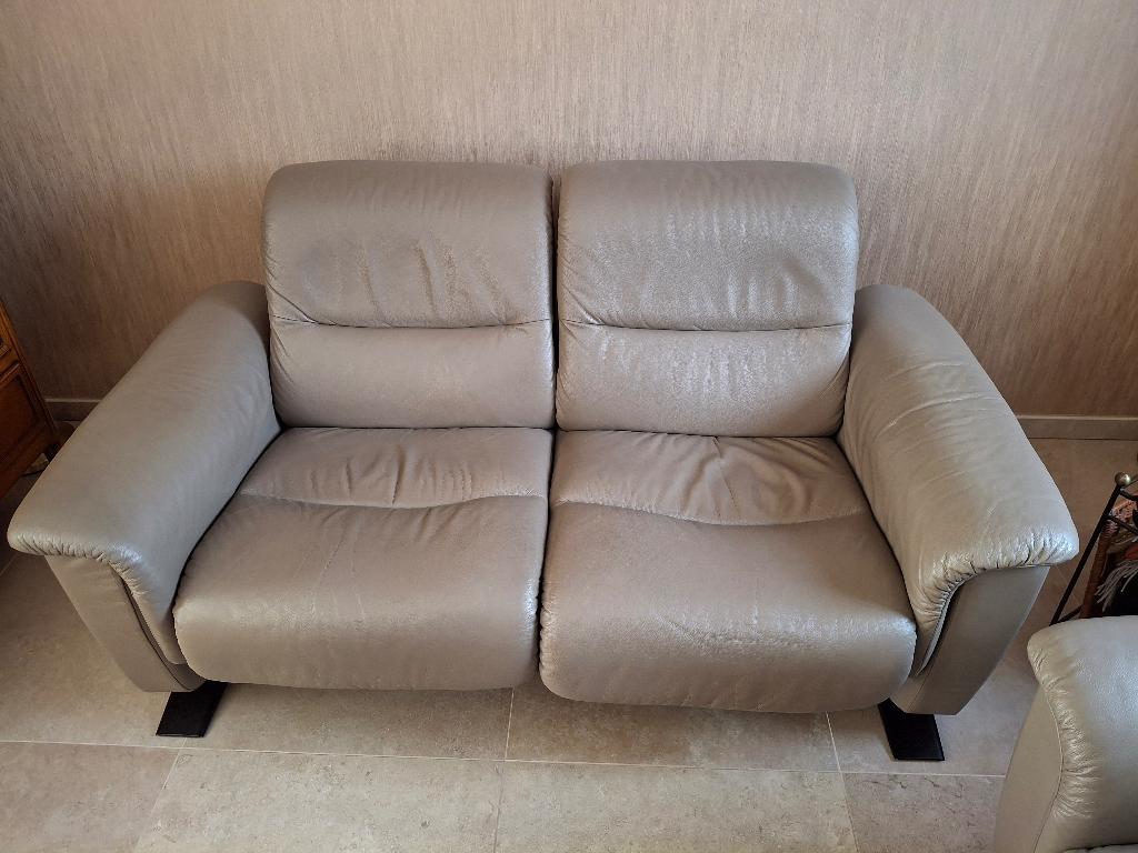 DIVANS STRESSLESS, Quatre personnes ou plus, Banc droit, Comme neuf, Enlèvement