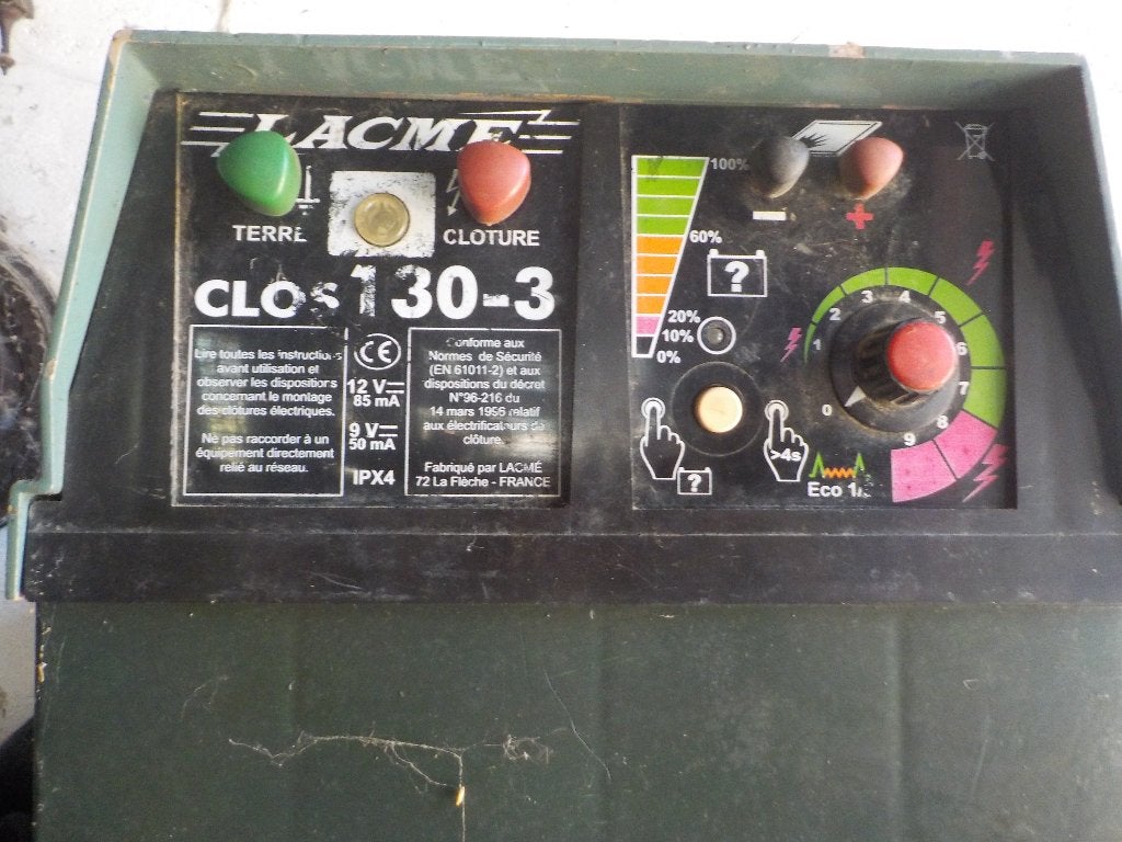 Electrificateur de clôture, Animaux & Accessoires, Pâturage, 4 chevaux ou poneys ou plus