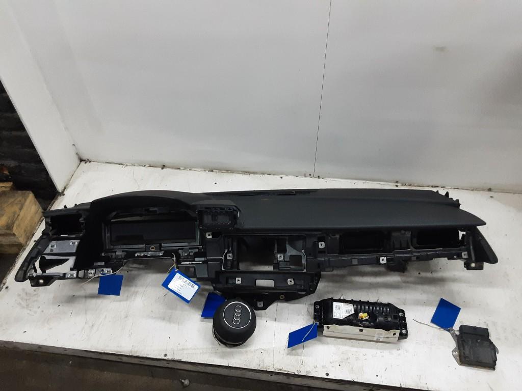 AIRBAG SET Audi A3 Sportback (8YA) (01-2019/-), Auto-onderdelen, Gebruikt, Audi