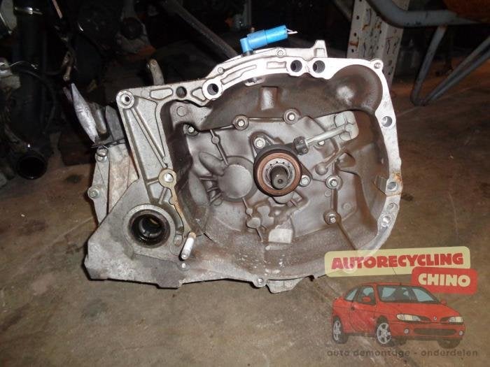 Boîte de vitesse d'un Renault Clio, Renault, -, 3 mois de garantie, Utilisé
