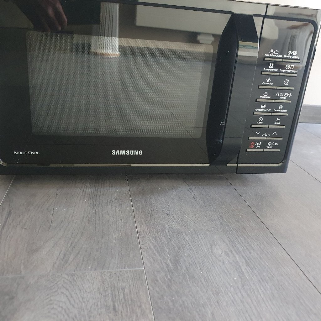 four à micro-ondes, Electroménager, Comme neuf, 45 à 60 cm, Gril, Enlèvement
