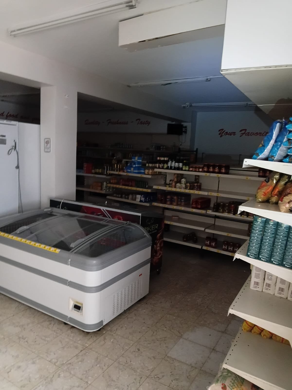 Vente rapide : étagères, chambre froide, caisse, ,..., Articles professionnels, Enlèvement
