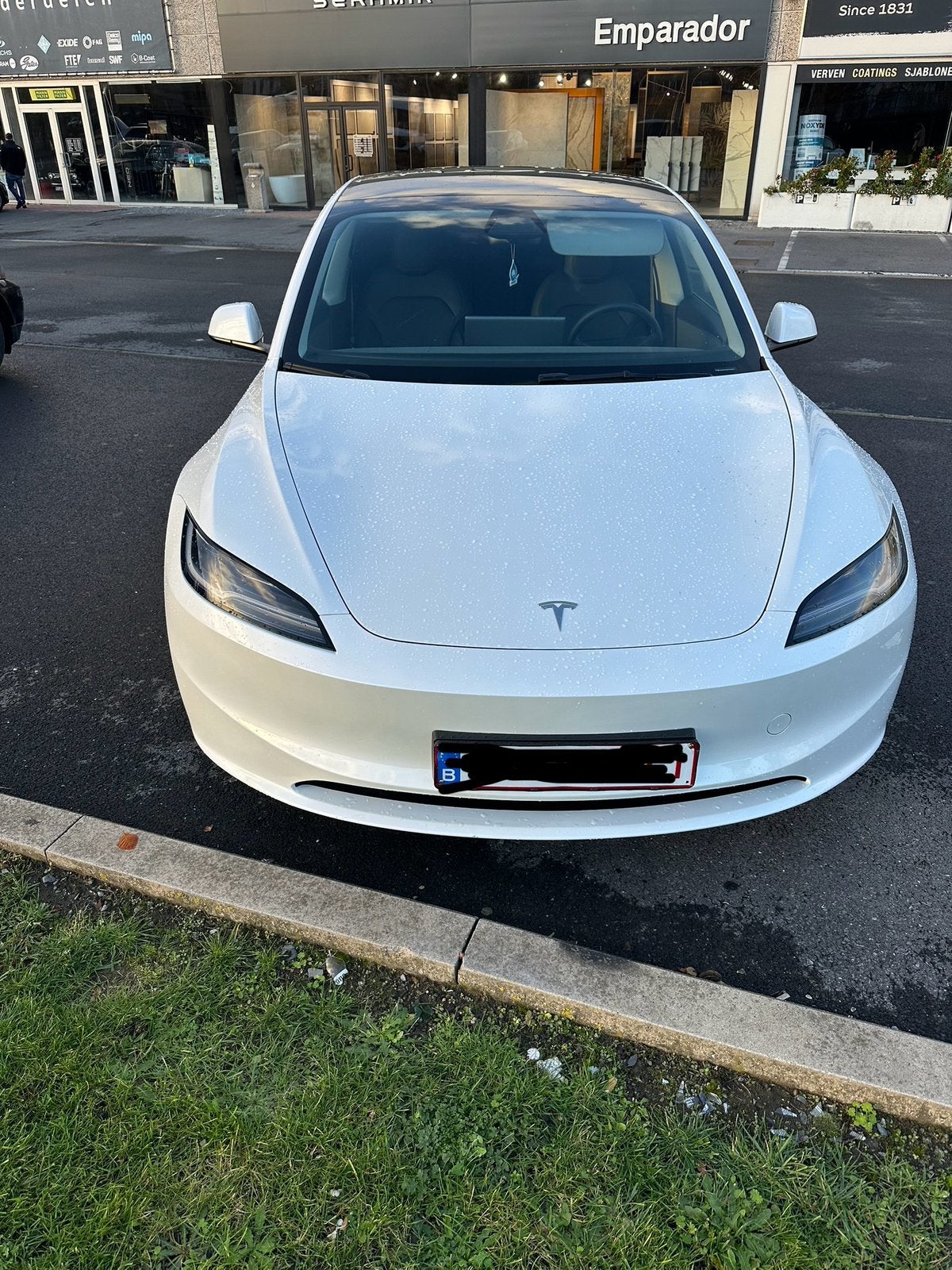 Tesla Model 3 Standard Range PREMIUM Highland MET GARANTIE, Autos, Cuir, Achat, Noir, 5 portes