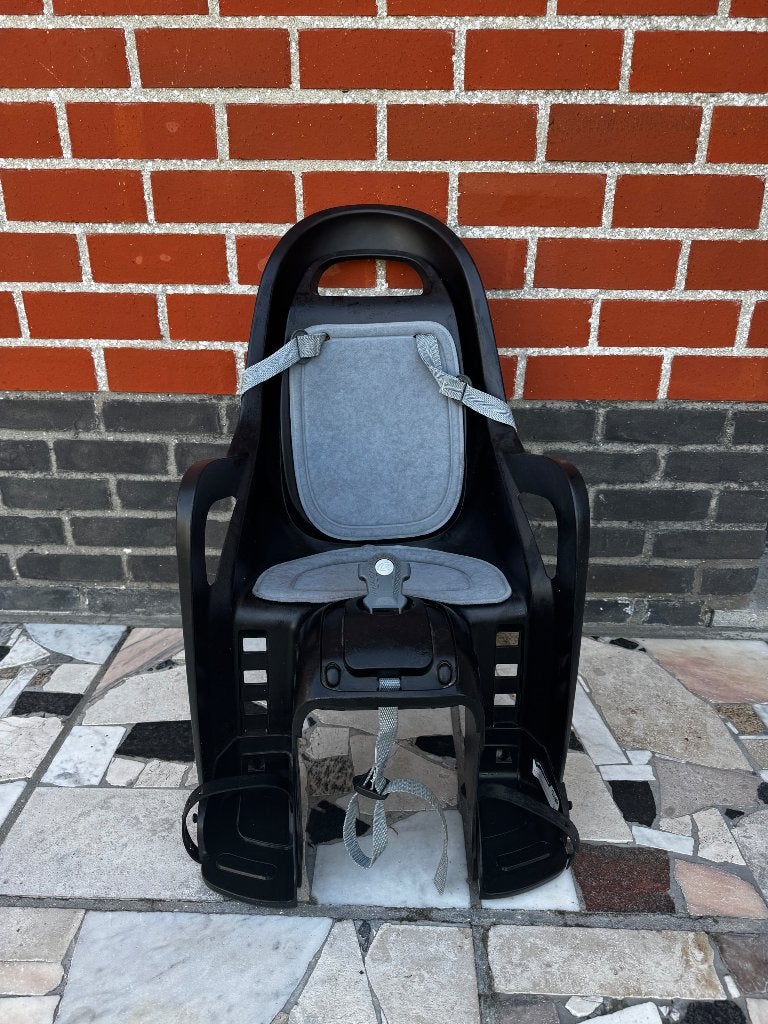 Kinderstoel Polisport, Fietsen en Brommers, Fietsaccessoires | Fietsstoeltjes, Achterzitje, Voetsteuntjes, Zo goed als nieuw, Polisport