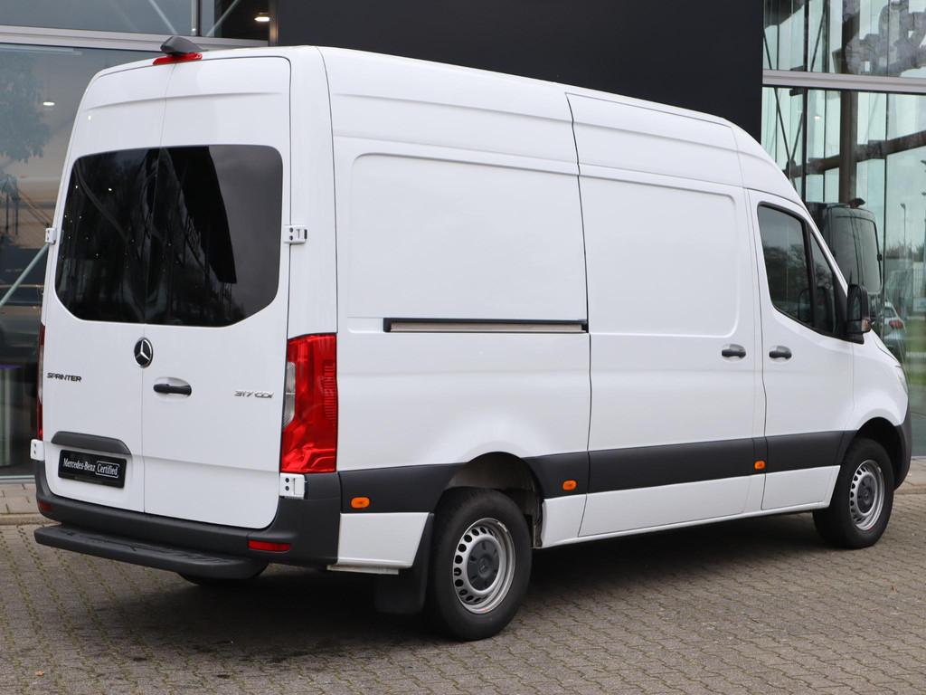 Mercedes-Benz Sprinter 317 CDI L2H2 AUT BETIMMERING, Auto's, Bestelwagens en Lichte vracht, Automaat, 4 deurs, Gebruikt, Euro 6