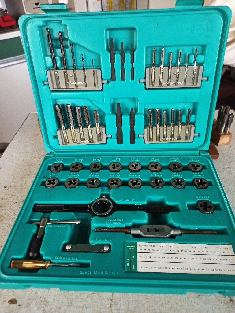 Draad snijden, Bricolage & Construction, Outillage | Outillage à main, Enlèvement, Comme neuf, Jeu d'outils