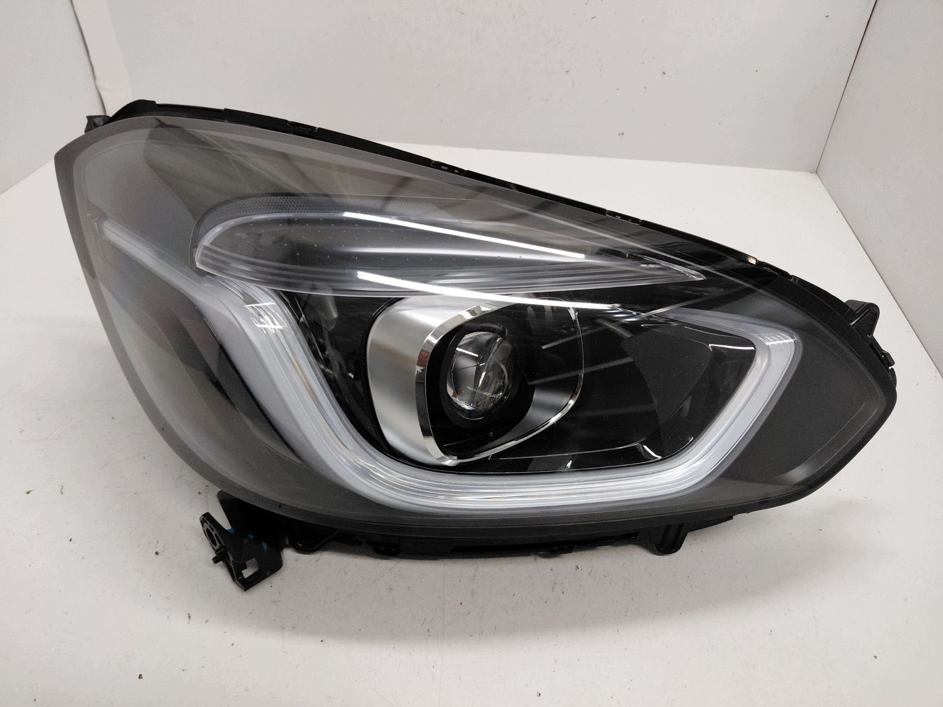 Honda Jazz V Koplamp Rechts Stanley, Gebruikt, Info@honda.co.jp, Minami-Aoyama 2-chome 1-1
107-8556  Tokyo, Honda Motor Co., Ltd.