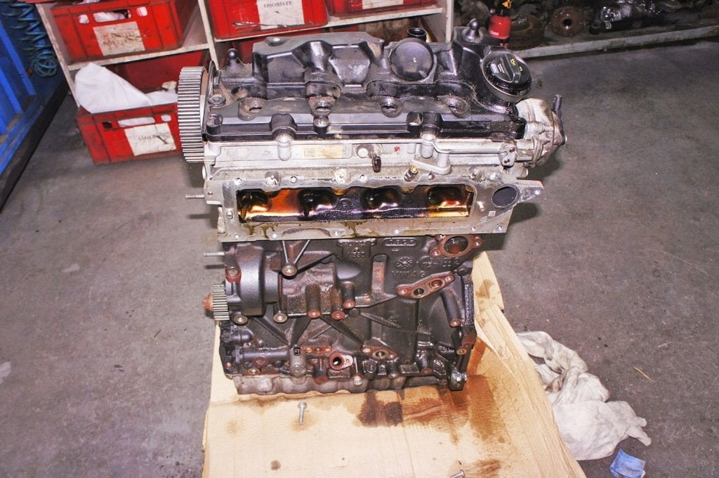 Moteur CUUA Nu SKODA GOLF YETI VW JETTA BEETLE, Autos : Pièces & Accessoires, Envoi, Utilisé, Daihatsu