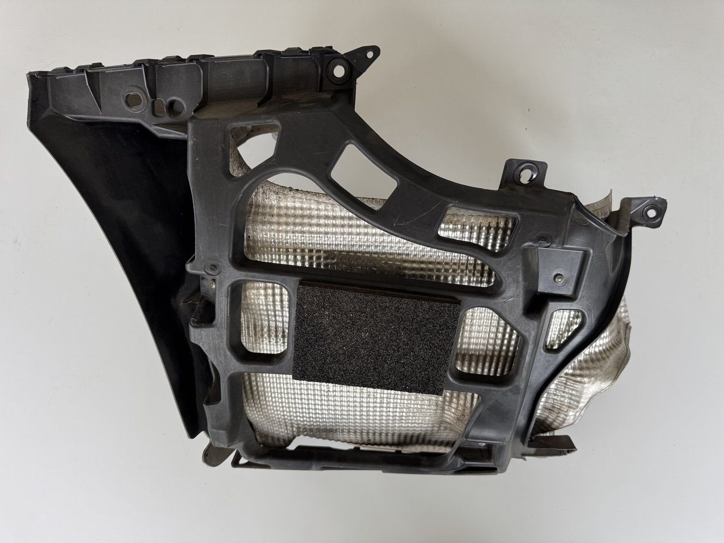Porsche 997.505.631.03 bumper houder links c4, -, Utilisé, -, -