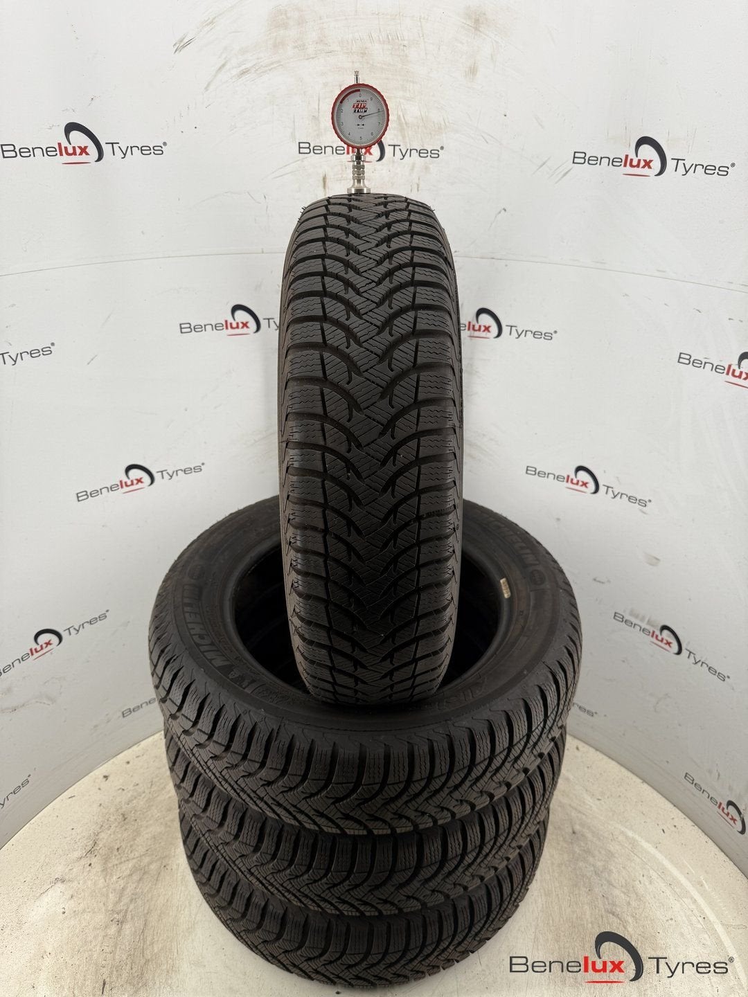 winter zgan 165/65R15 Michelin 165/65 R15 165/65/15 1656515, Autos : Pièces & Accessoires, 15 pouces, Pneus hiver, Véhicule de tourisme