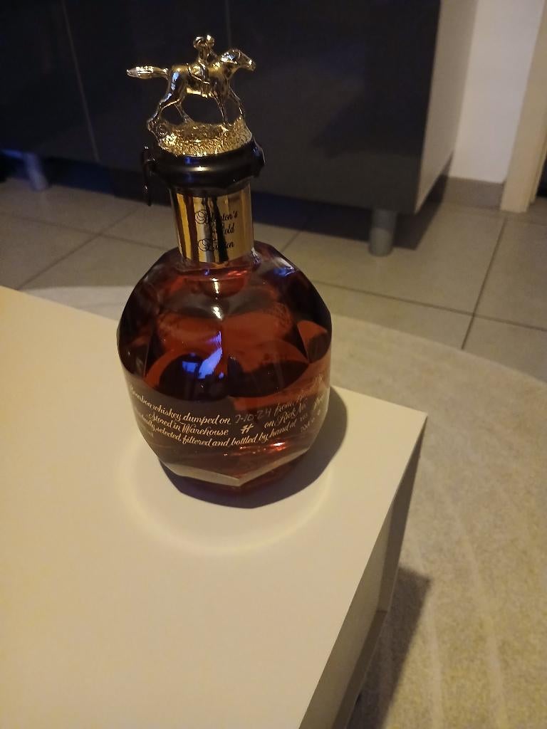 Vend 2 belle bouteille alcool, Enlèvement, Neuf, Autres régions, Autres types