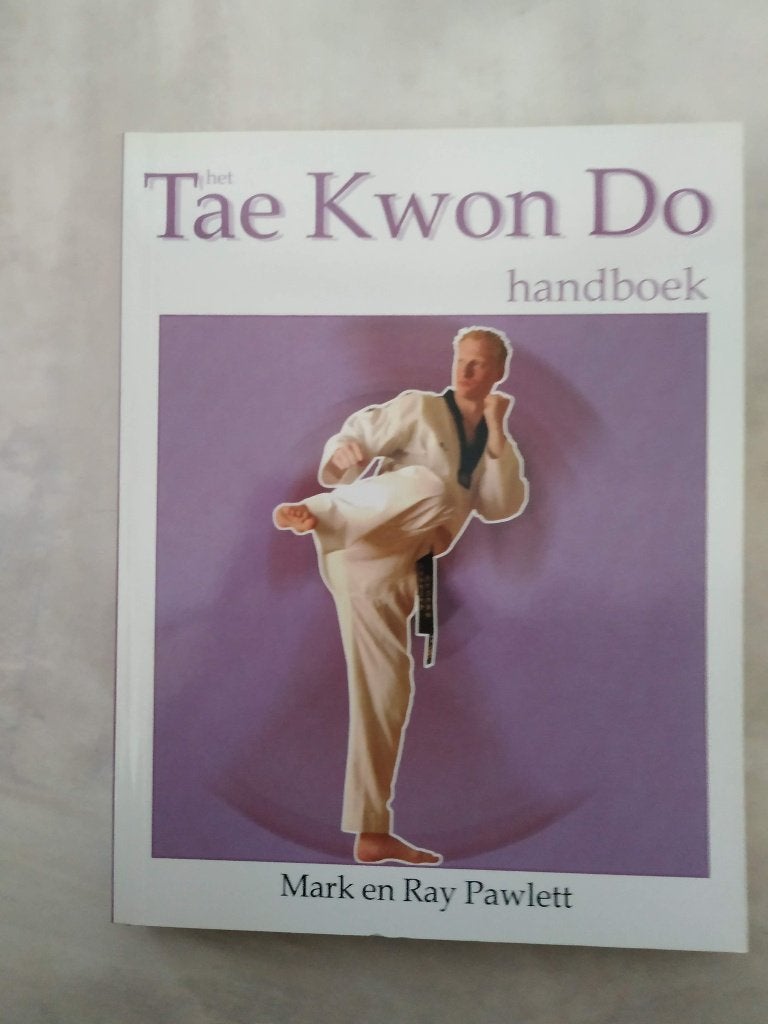 taekwondo interessant dik mooi handboek, zo goed als nieuw, Enlèvement ou Envoi
