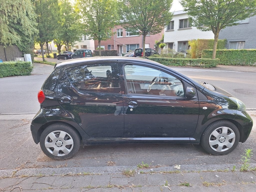 Toyota Aygo 2007, 5-deurs, Airco, gekeurd voor verkoop, Voorwielaandrijving, 4 zetels, Stof, 50 kW