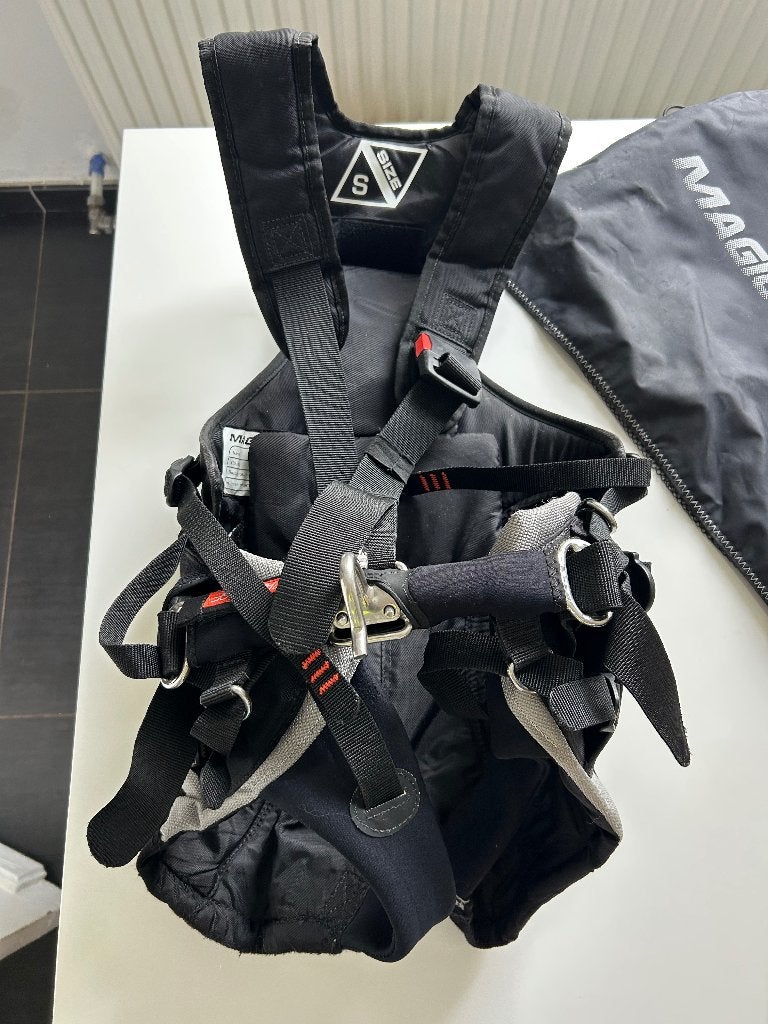 Trapesevest, Overige typen, Ophalen, Zo goed als nieuw, Overige merken