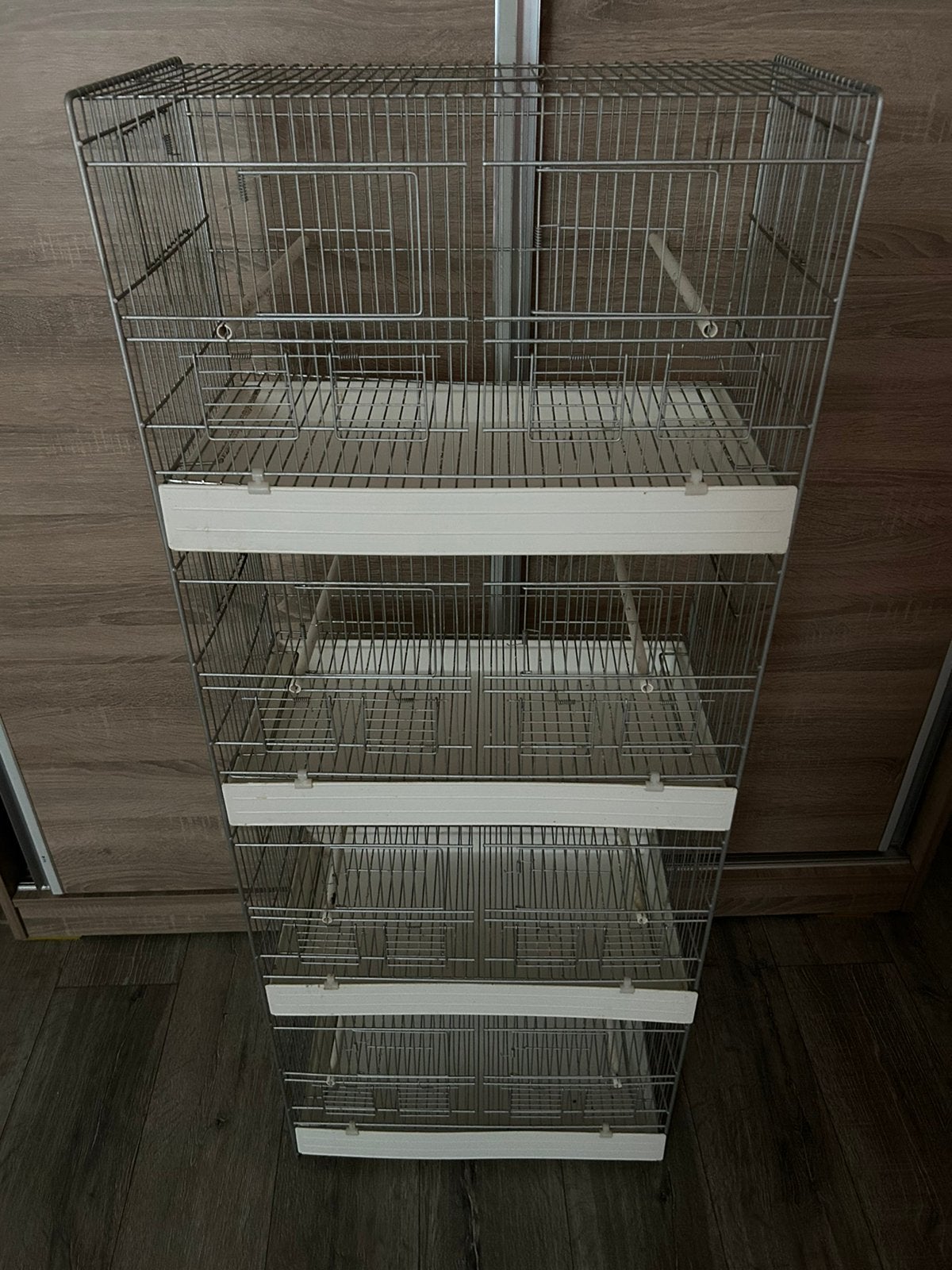 Cages, Enlèvement, Comme neuf
