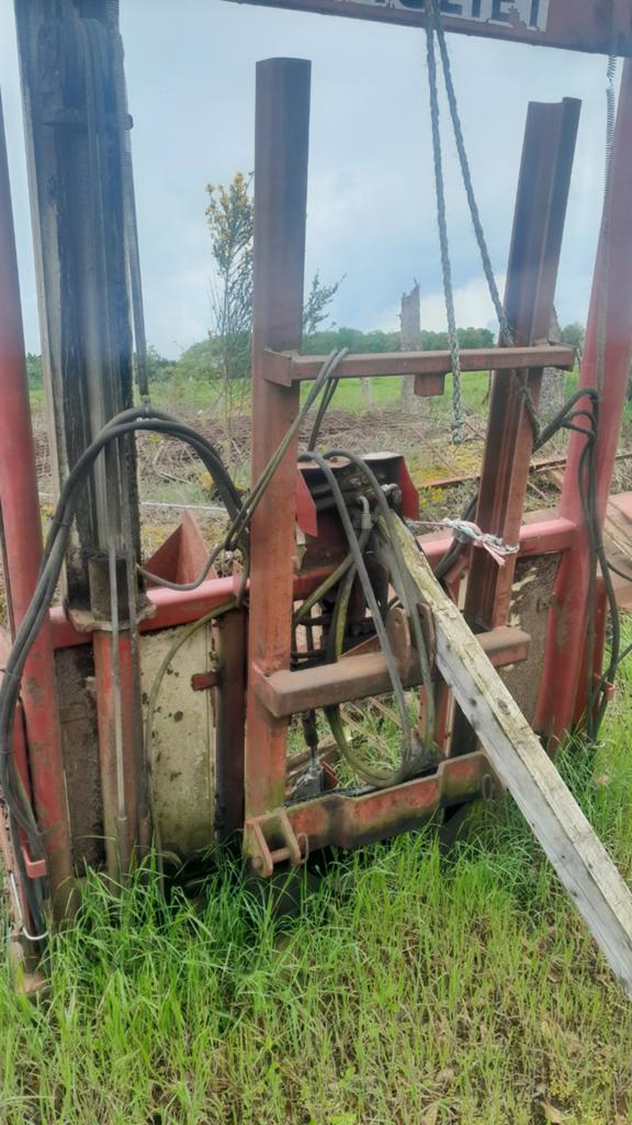 Désileuse trioliet, Articles professionnels, Agriculture | Outils, Enlèvement