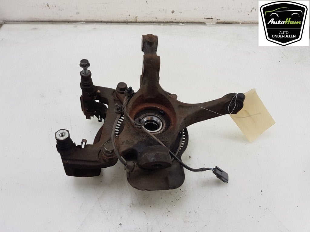 FUSEE RECHTS VOOR Swift (ZA / ZC / ZD) (|4511168L00|), Dhr. J. Ham, Gebruikt, Administratie@autoham.nl, Suzuki