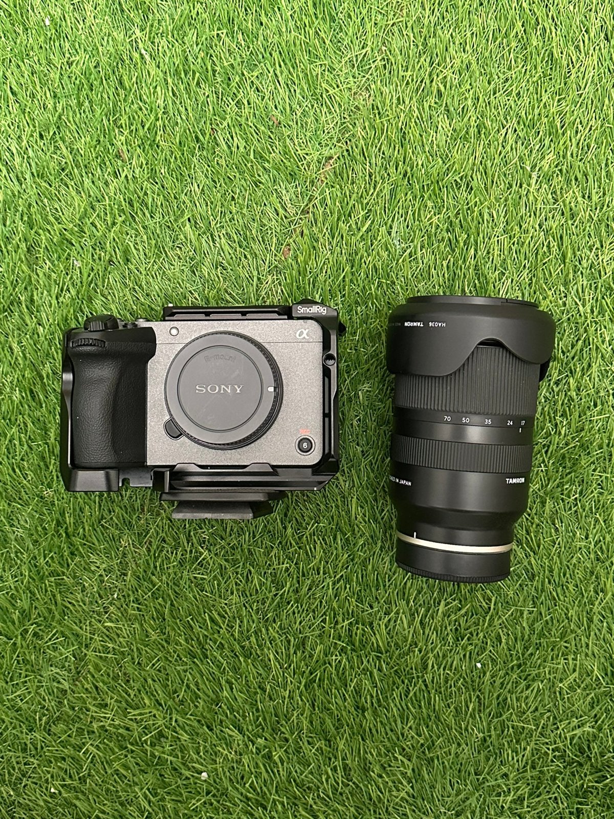 Sony FX30 + Tamron 17-70mm F/2.8, Enlèvement, Comme neuf, Caméra cinéma, Sony