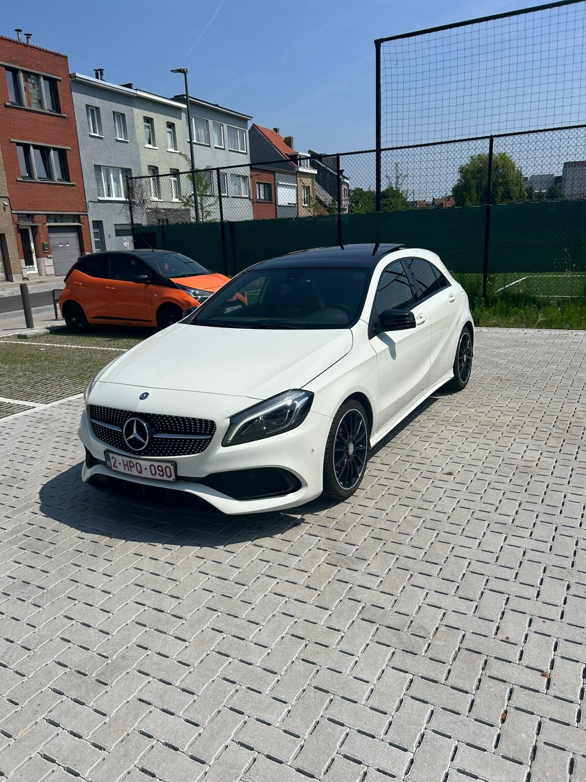 MERCEDES A220 AMG PACK 4 MATIC, Auto's, Automaat, Wit, Particulier, Dealer onderhouden