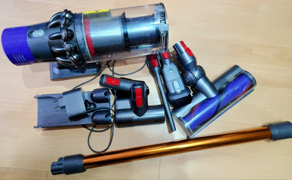 Dyson Cyclone V10 Absolute
