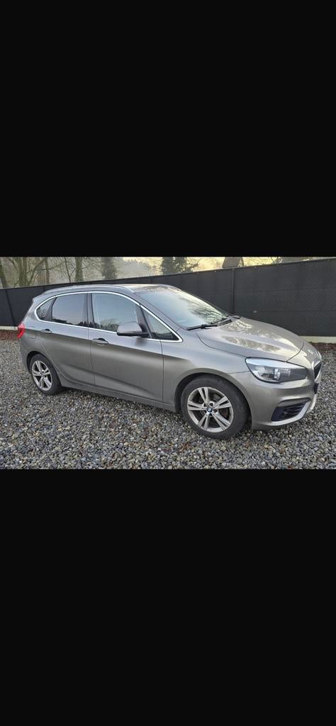 Bmw 116D 2 reeks Active Tourer, Autos, Opel, Cuir, Achat, Euro 6, Boîte manuelle
