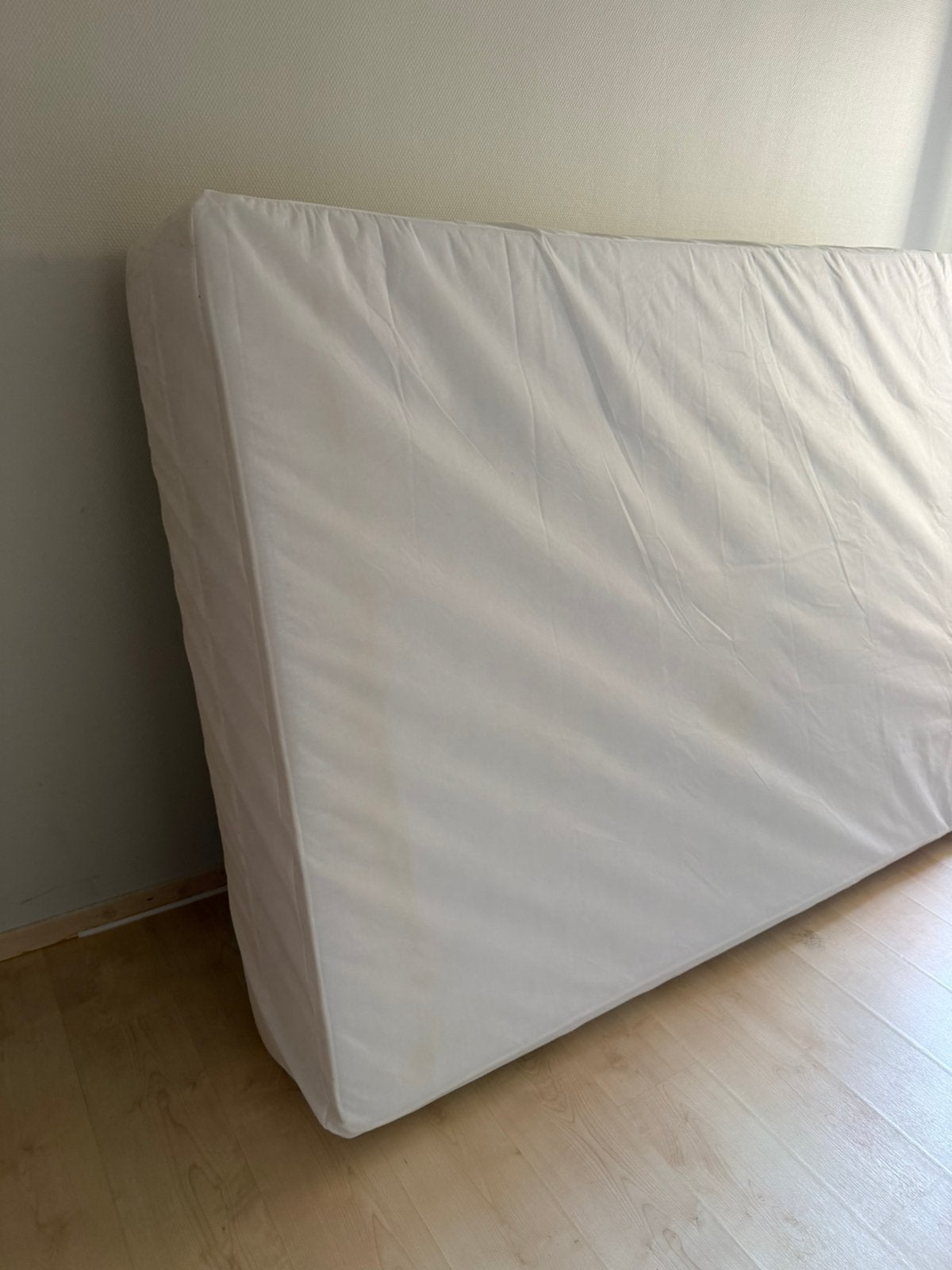 Gratis matras 140 x 200 cm, Matelas, 140 cm, Enlèvement, Utilisé