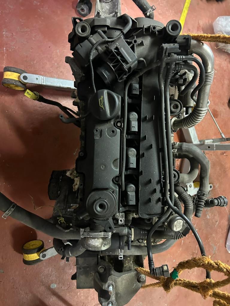 Moteur ford fiesta et portes, Autos : Pièces & Accessoires, Enlèvement ou Envoi, Utilisé, Ford