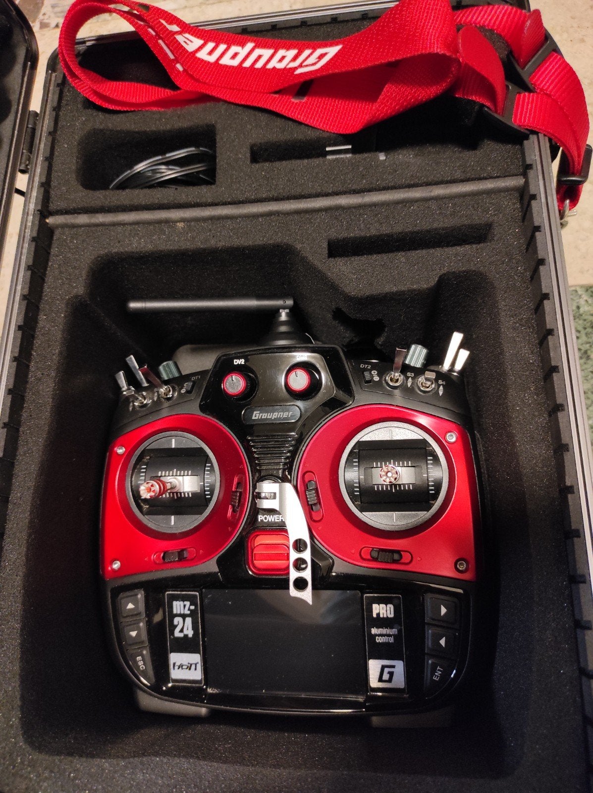 Graupner Hott MZ-24 Pro + 10 ontv. + 2 esc, Hobby en Vrije tijd, Ophalen