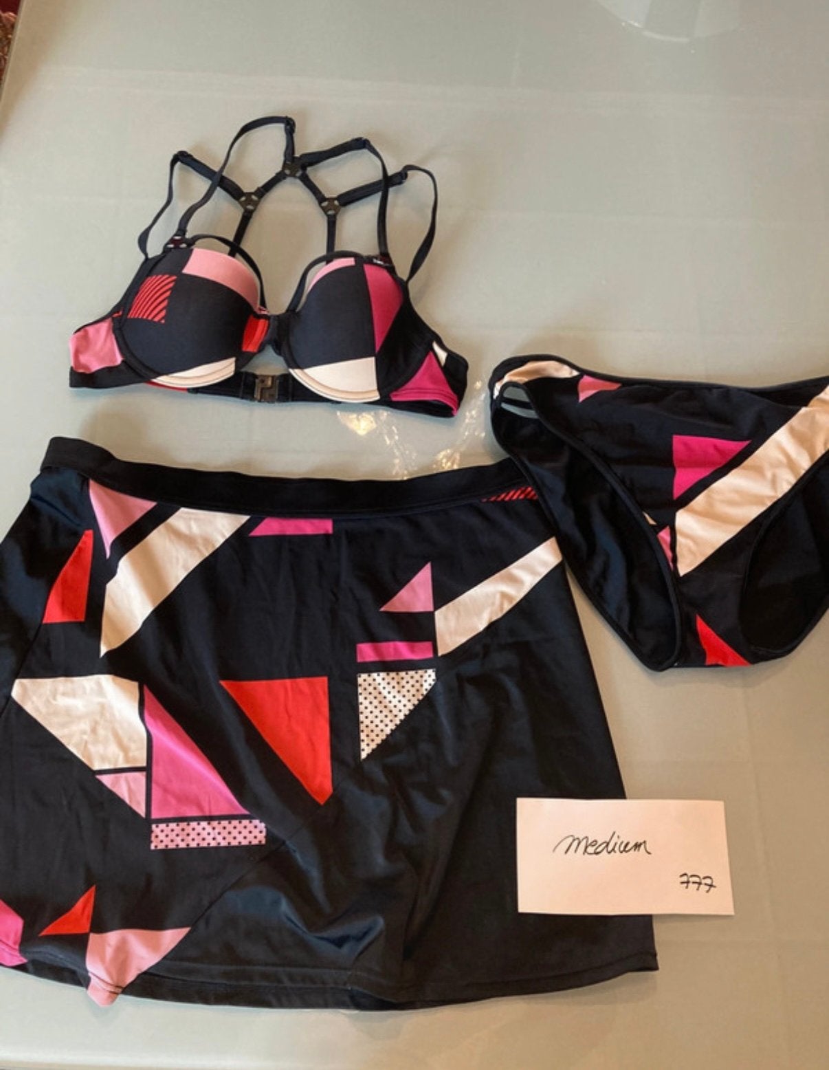Bikini + bijpassend strand rokje medium, Kleding | Dames, Ophalen of Verzenden, Zo goed als nieuw, Zwart, Bikini