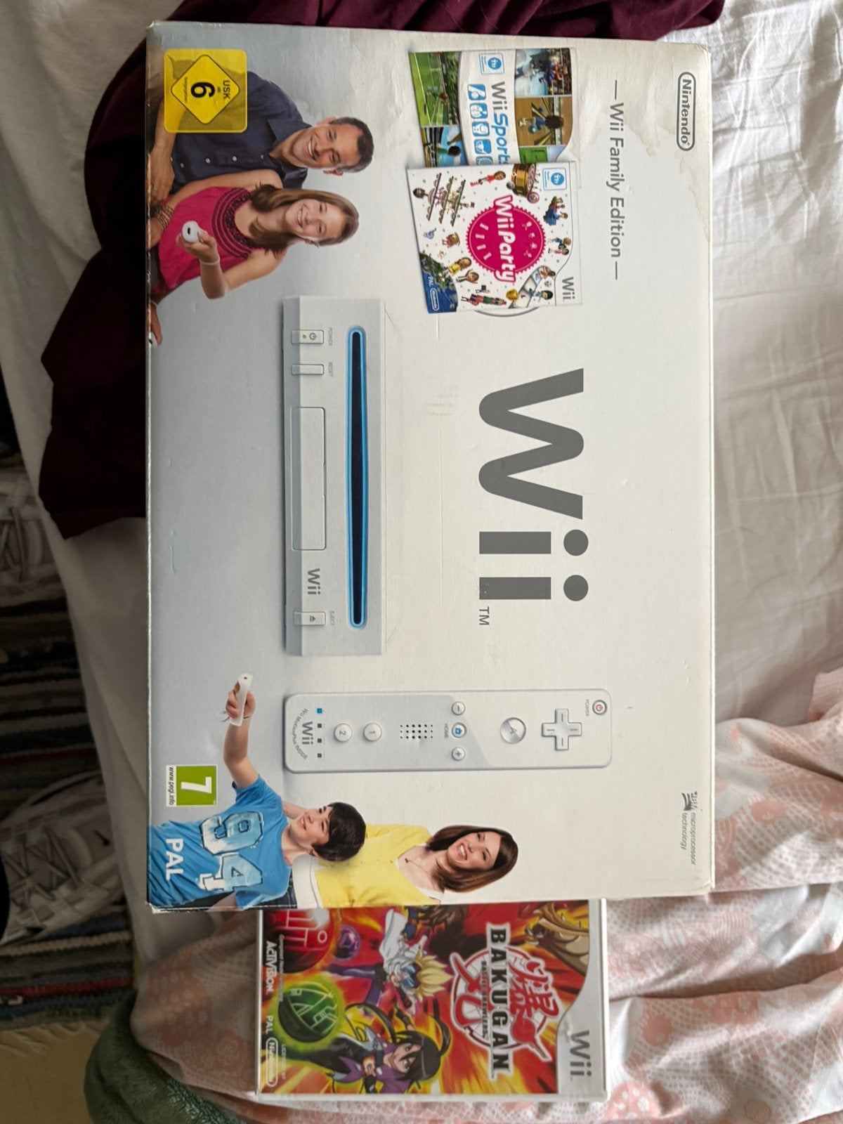 Wii in goede staat met 2 controllers en 3 spelletjes, Enlèvement, Comme neuf, Avec 2 manettes, Avec jeux