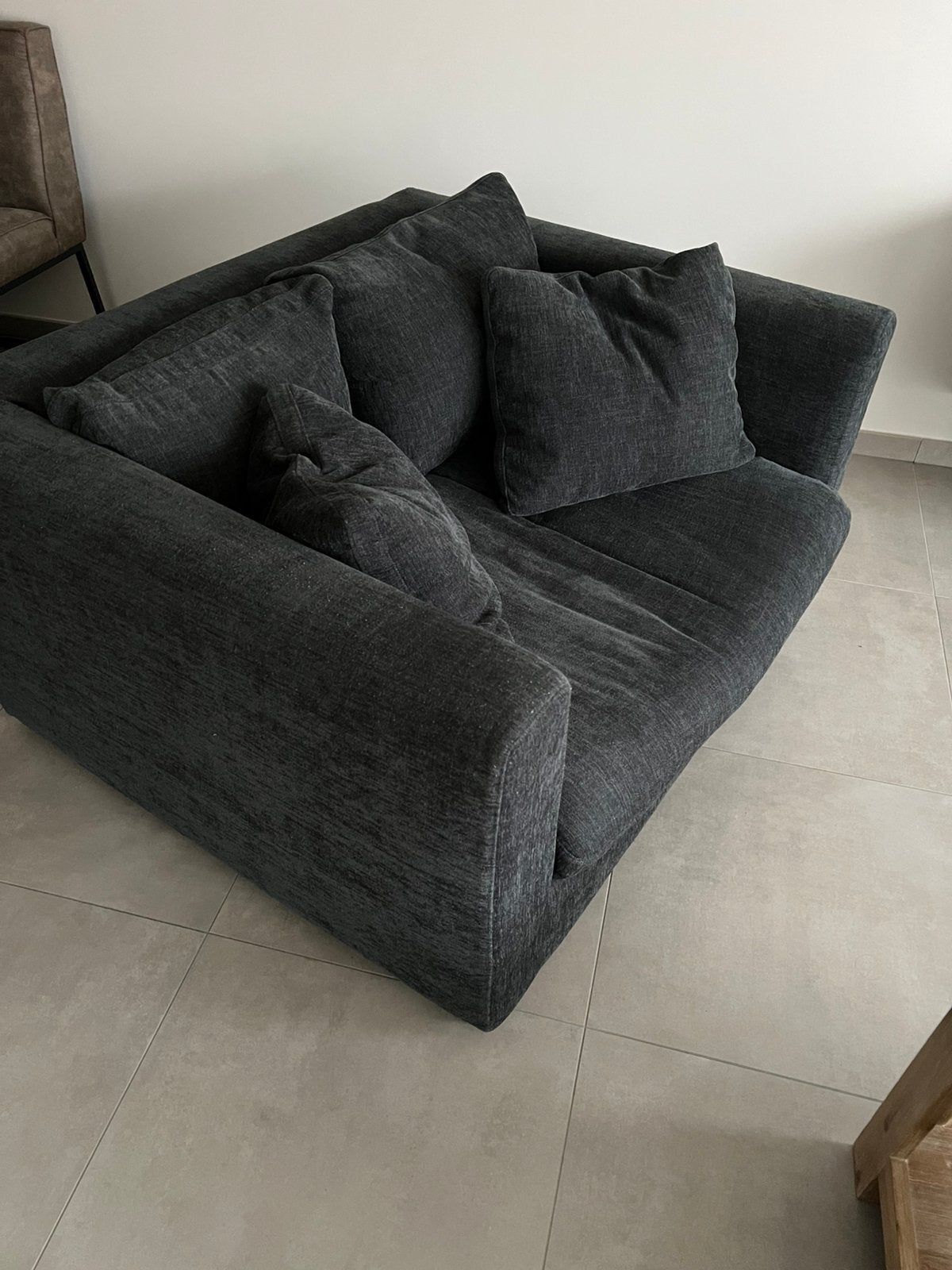 Loveseat, Ophalen, Zo goed als nieuw