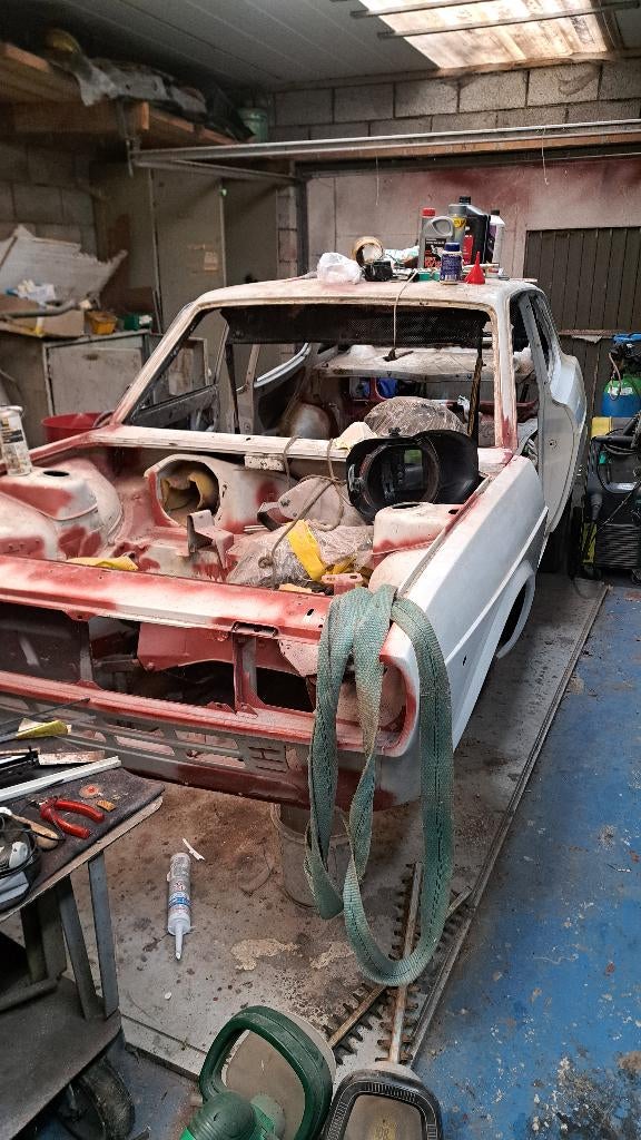 fiat 128 sl, Auto's, Fiat, Voorwielaandrijving, 4 cilinders, Wit, Overige kleuren