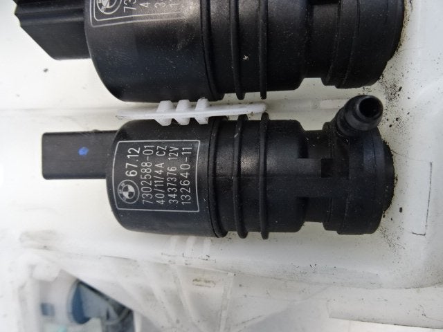LAVE-GLACE POMPE AVANT BMW X1 (E84) (01-2009/06-2015), Utilisé, BMW