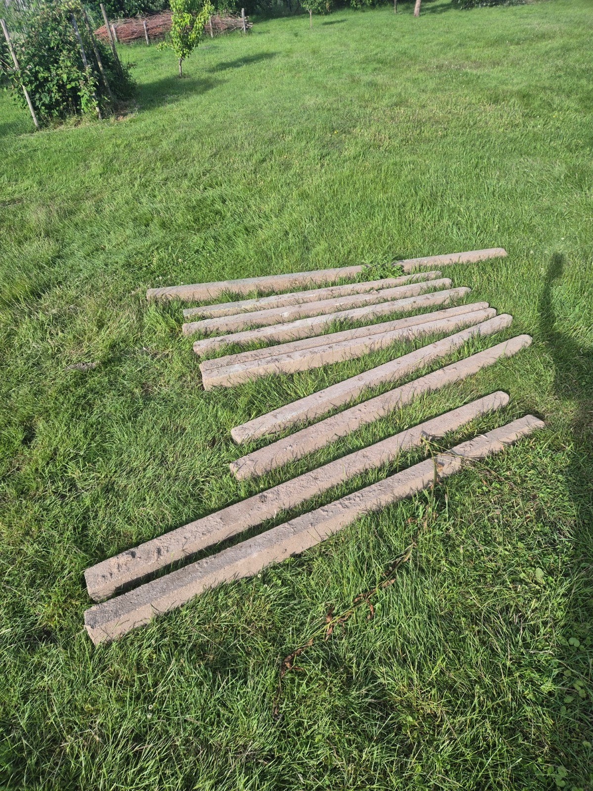 Betonnen palen gratis af te halen, Ophalen, Palen