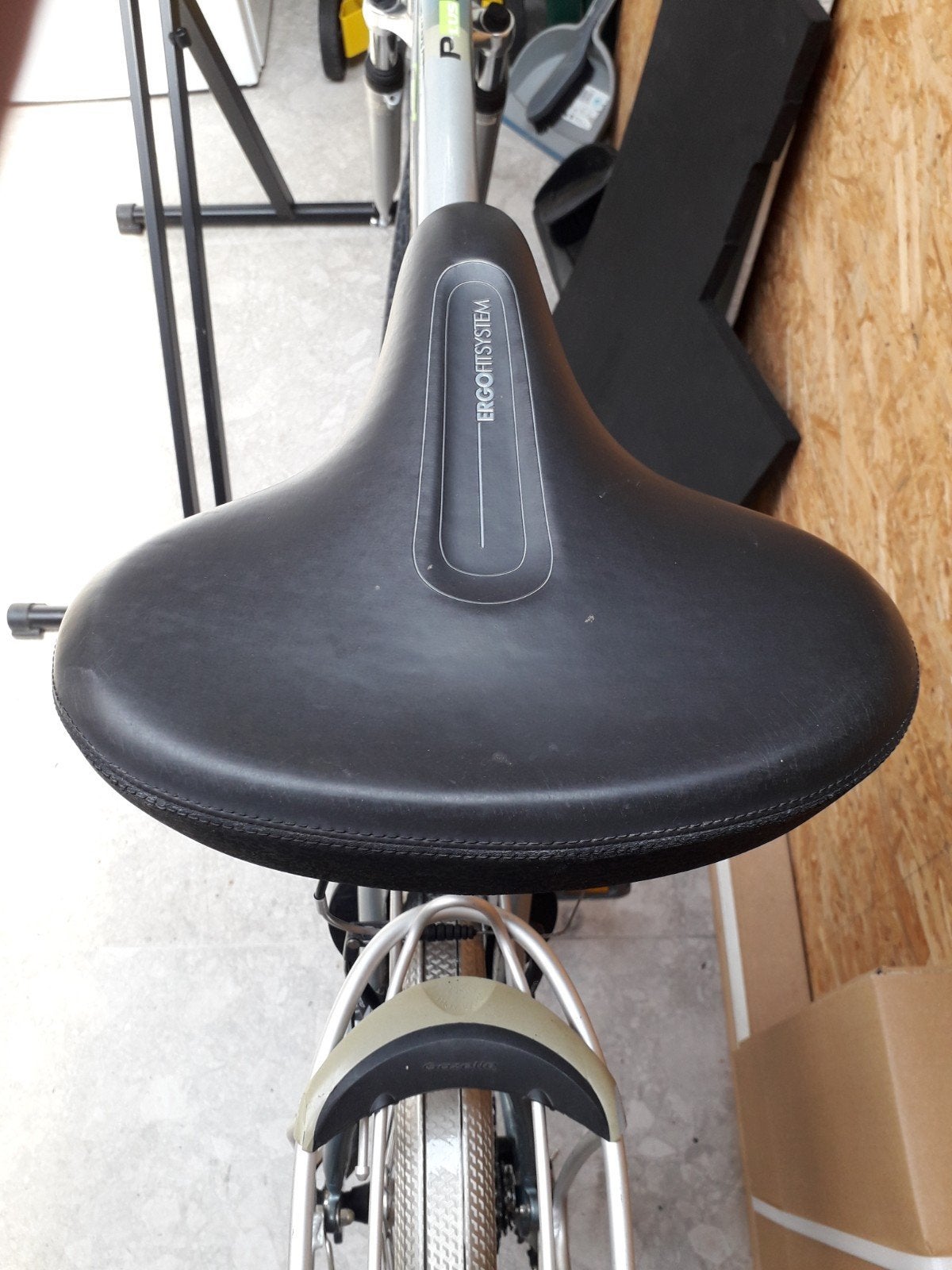 fietszadel ergofitsysteem, Ophalen, Gebruikt, Leer, Elektrische fiets