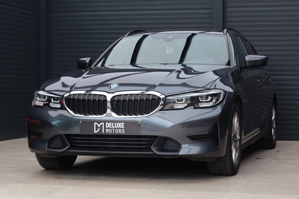 Chauffage atmosphérique sièges cuir BMW 320 eA Touring Navi, Cuir, Argent ou Gris, Achat, Euro 6