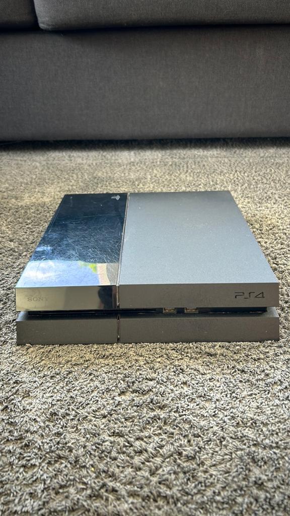 Ps4 met 7 spelletjes 100 euro, Ophalen, Zo goed als nieuw