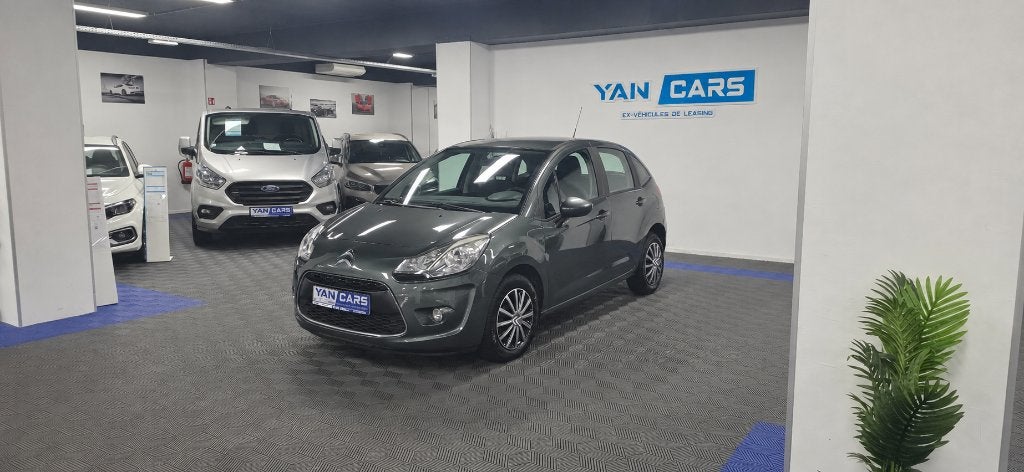 CITROËN C3 1.1 Essence — 132.931 km — Carnet Complet —, 1124 cm³, Achat, Entreprise, 5 portes