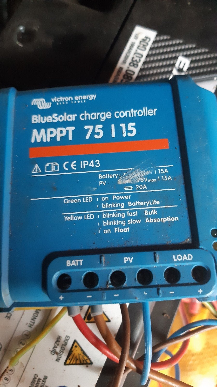 Victron bluesolar 75 15, Enlèvement, Utilisé