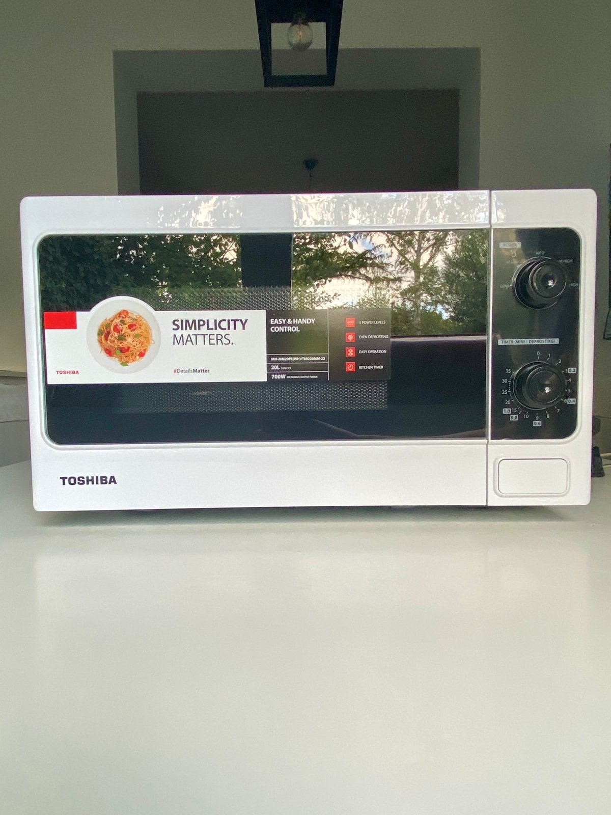Microgolfoven Toshiba, Elektronische apparatuur, Microgolfovens, Ophalen, Microgolfoven, Zo goed als nieuw, Draaiplateau